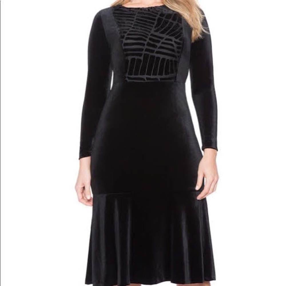 ELOQUII Black Velvet Long Sleeve Stretch Dress NWT